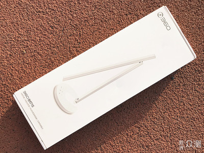 雙十一讀書季 360臺燈1S伴我閱卷行